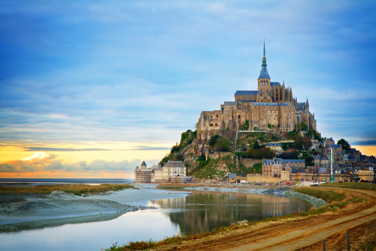 cikk_0_normandia-mont-saint-michel.png