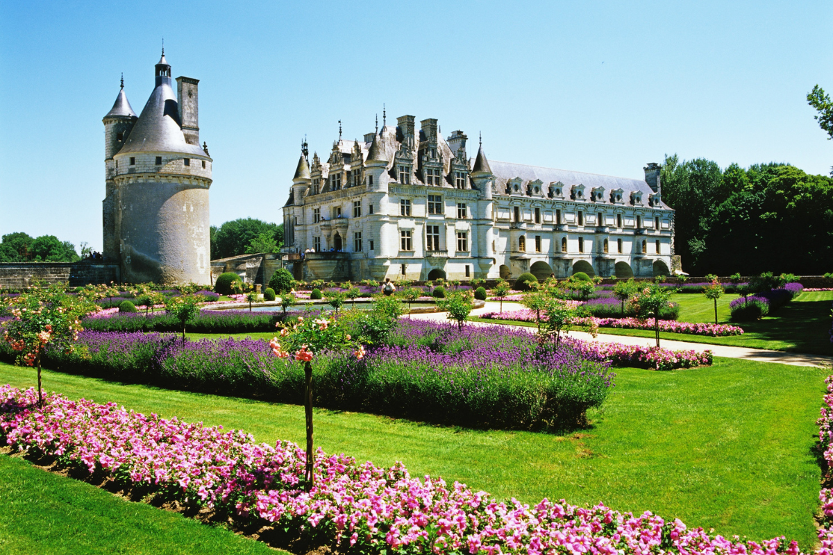 cikk_0_parizs-loire-chenonceau-kastely.png