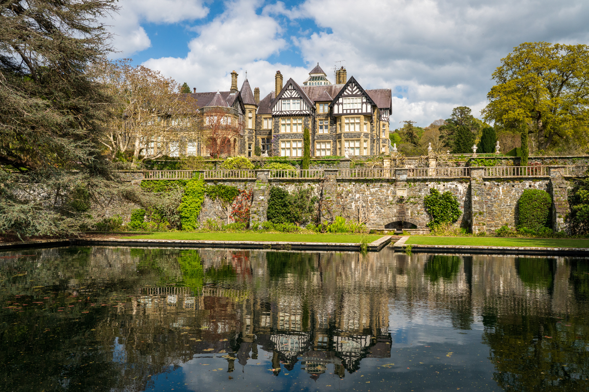cikk_0_wales-vartura-bodnant-garden.png